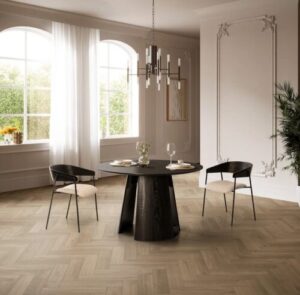 MESA_REDONDA_ZURI_120CM_MADERA_NEGRO_19480_AMBIENTE-500x492
